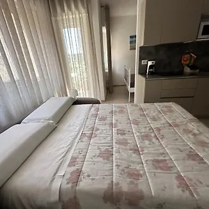https://apartments-ennio-top-class.barihotels.org
